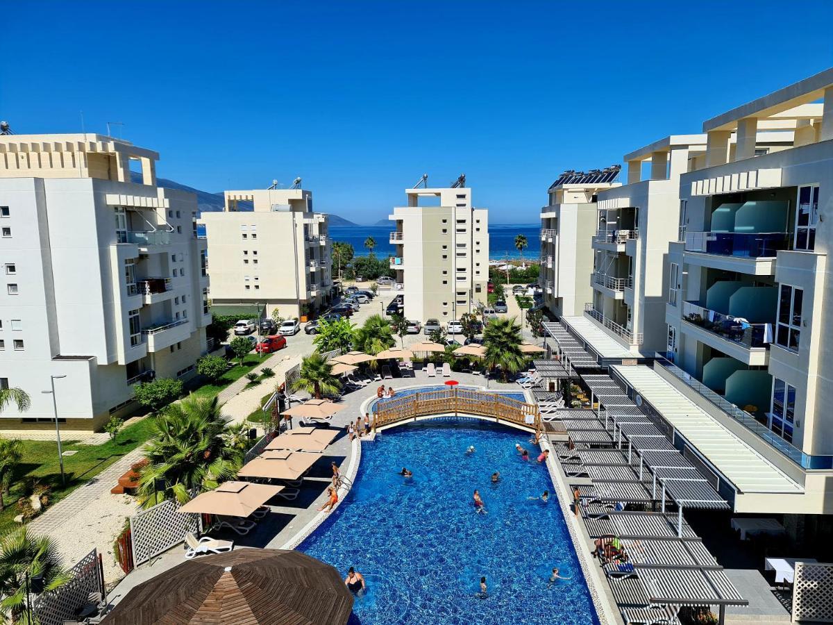 Flori Beach Apartment Radhimë 外观 照片