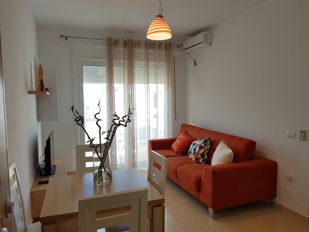 Flori Beach Apartment Radhimë 外观 照片