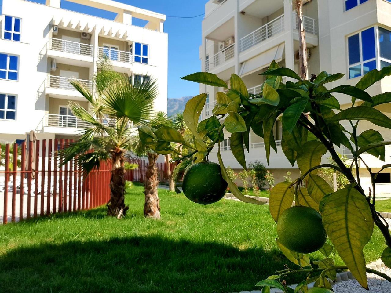Flori Beach Apartment Radhimë 外观 照片
